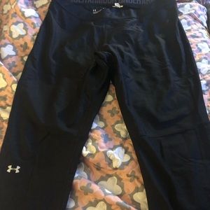 Like new Under Armour heat gear capis